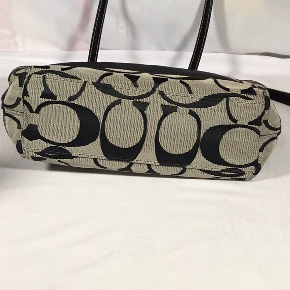 Coach Bag - Picture 6 of 6